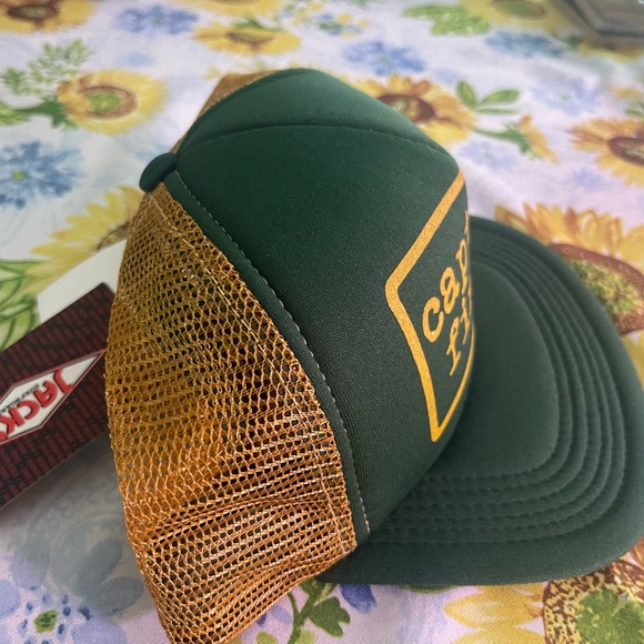 Captain Fin Co. Green & Gold Trucker Hat - Retro Surf Style - Picture 2 of 2